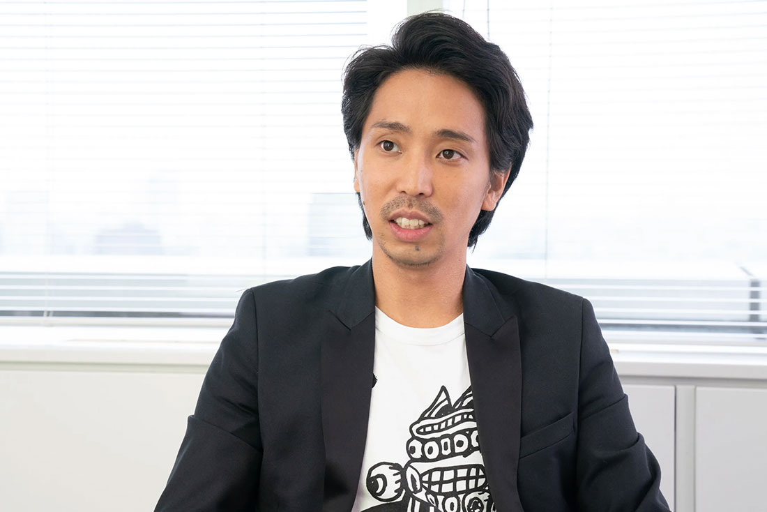 株式会社DINOS CORPORATION